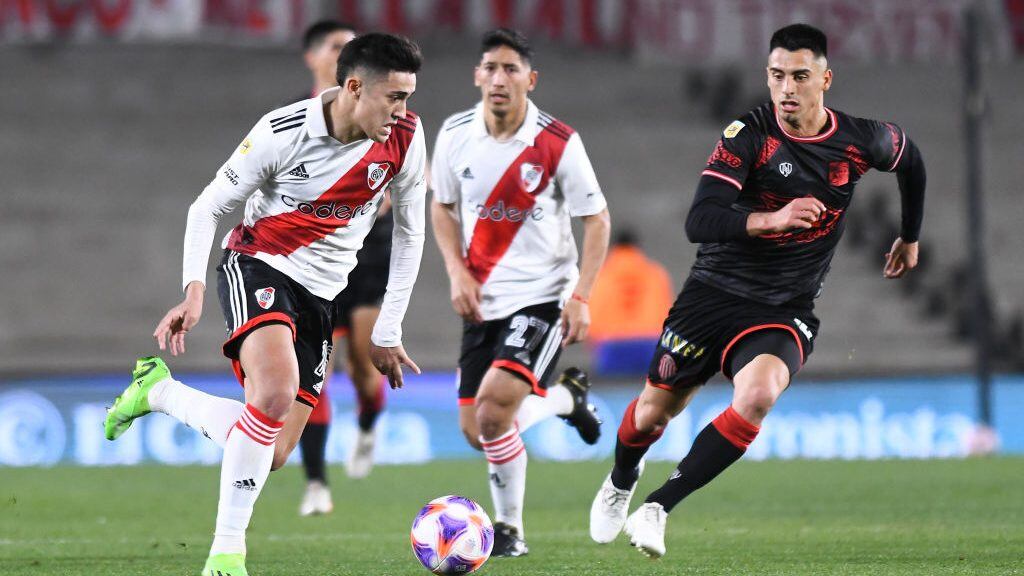 Pablo Solari podría ser baja para el Superclásico River-Boca