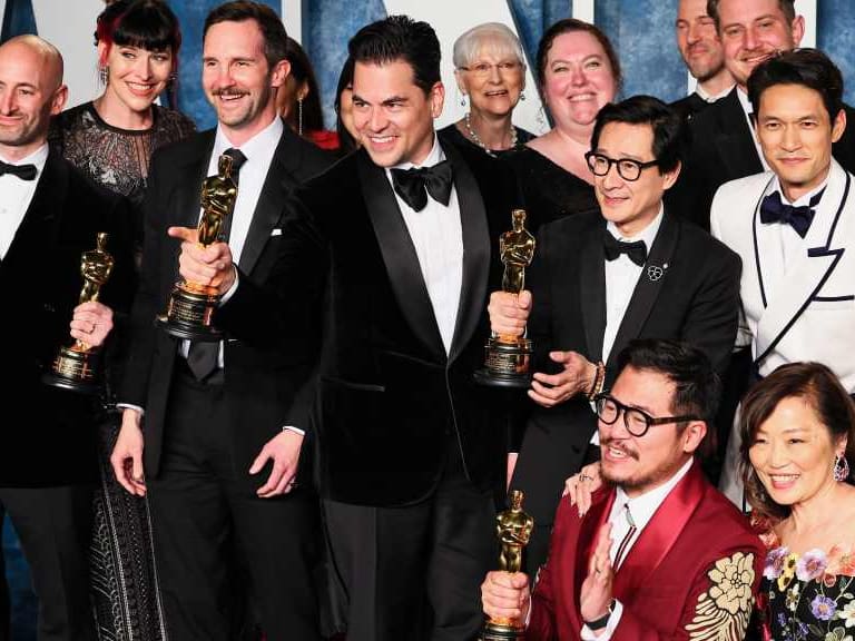 «Everything Everywhere All at Once» fue la mayor ganadora: así fue la ceremonia de los Premios Oscar 2023