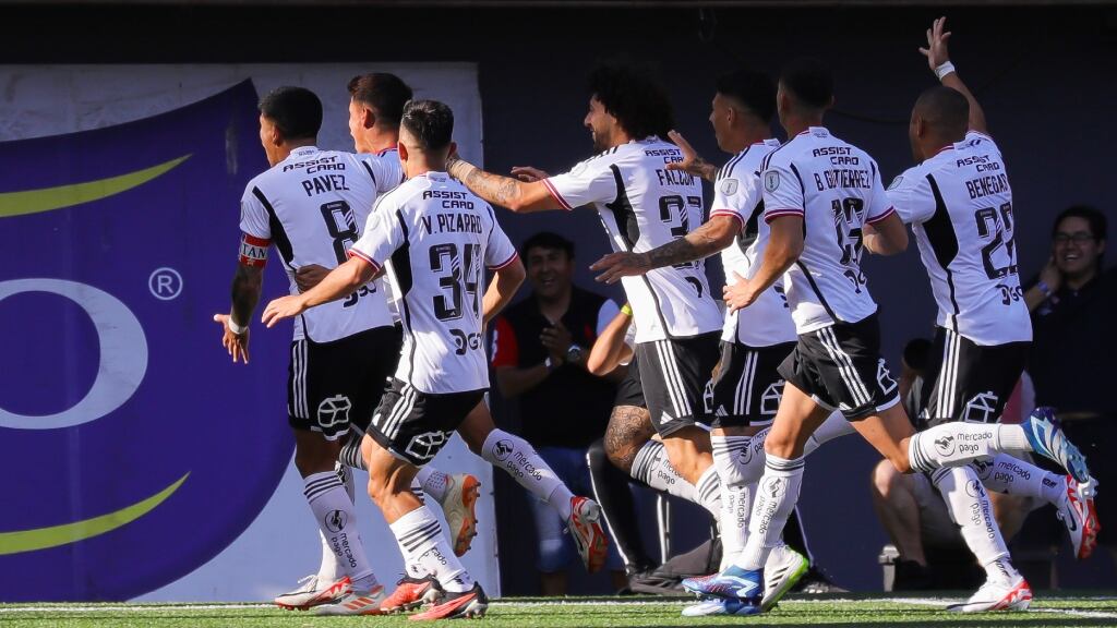 Colo Colo vence al Audax Italiano para meterse de lleno en la pelea por el título del Campeonato Nacional 2023