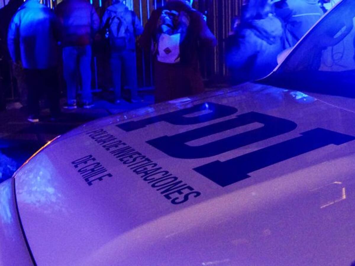 Funcionario de la PDI frustra intento de portonazo en Cerrillos utilizando su arma de fuego