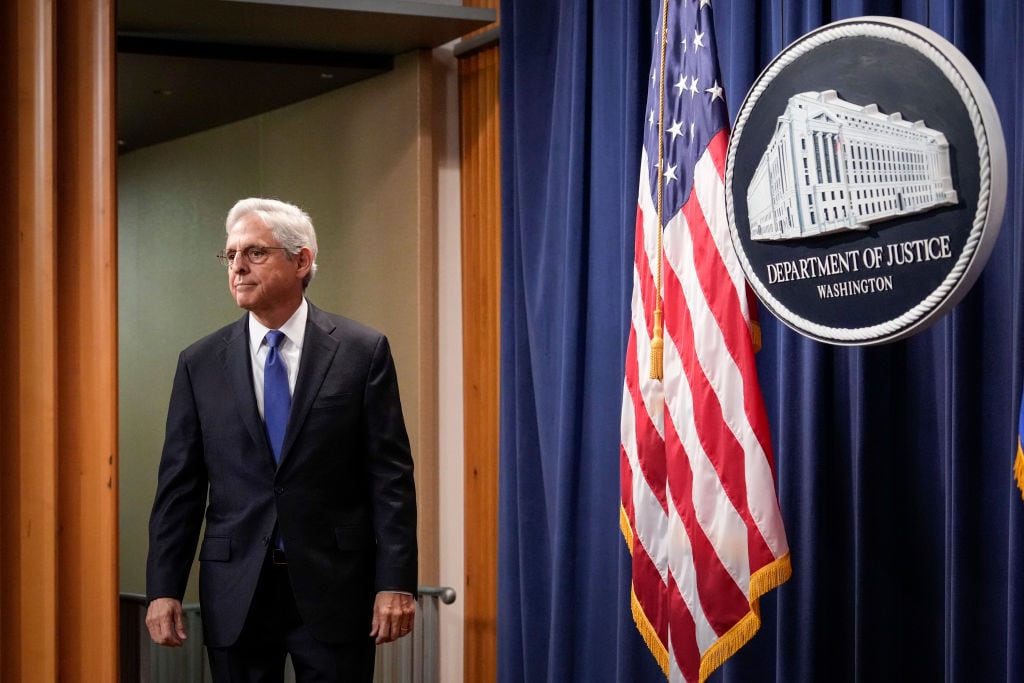 El fiscal general de EEUU Merrick Garland ante la prensa