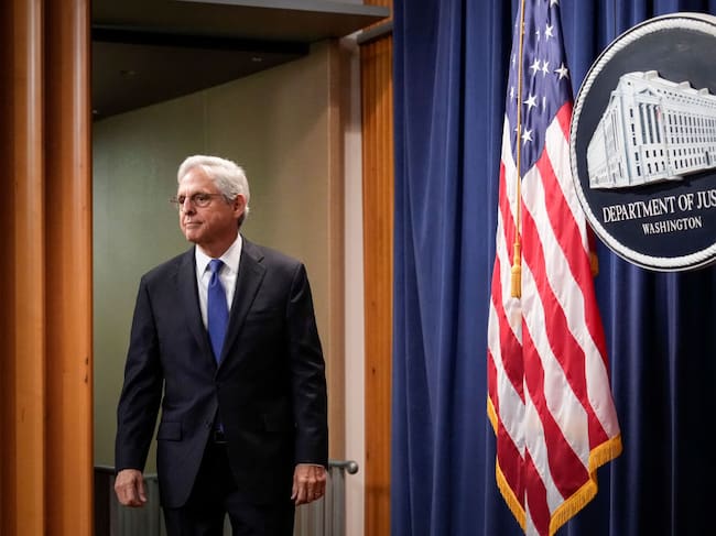 El fiscal general de EEUU Merrick Garland ante la prensa