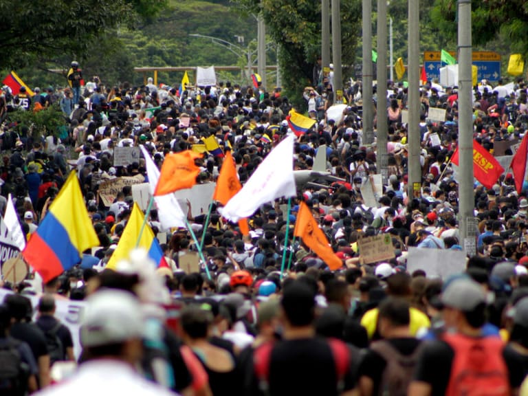 Masiva protesta contra el gobierno de Iván Duque en Medellín