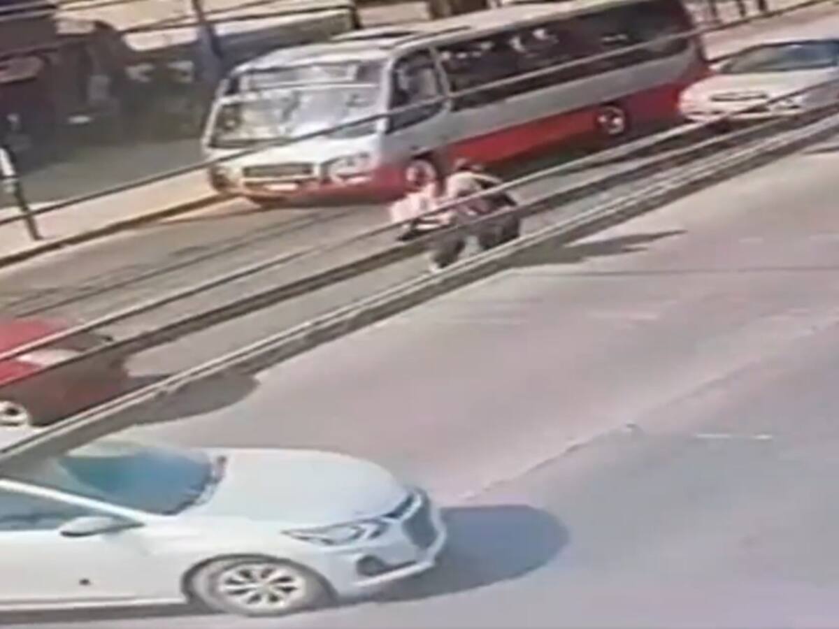 Una mujer y una menor son atropelladas por sujetos que escapaban de Carabineros en Quilpué