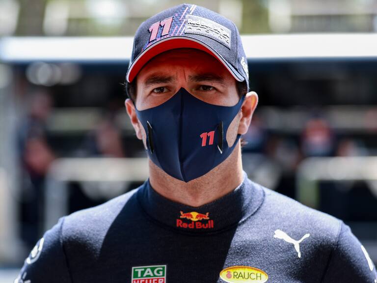Sergio Pérez fue el más rápido en Bakú y se quedó con el Gran Premio de Azerbaiyán
