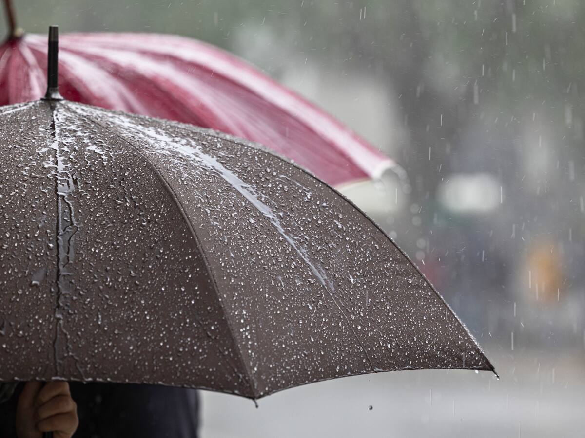 Alarma meteorológica por lluvias: DMC eleva al máximo la advertencia para 3 regiones de la zona central de Chile