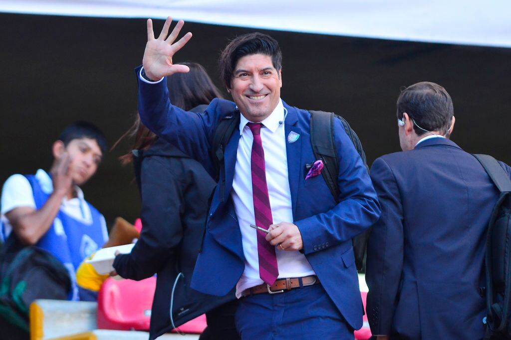QUERETARO, MEXICO - OCTOBER 16: Chilean football legend Ivan Zamorano gestures during the international friendly match between Mexico and Chile at La Corregidora Stadium on October 16, 2018 in Queretaro, Mexico. (Photo by Jaime Lopez/Jam Media/Getty Images)