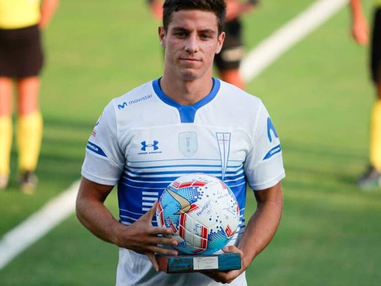 Gustavo Quinteros buscaría fichar a Clemente Montes de Universidad Católica