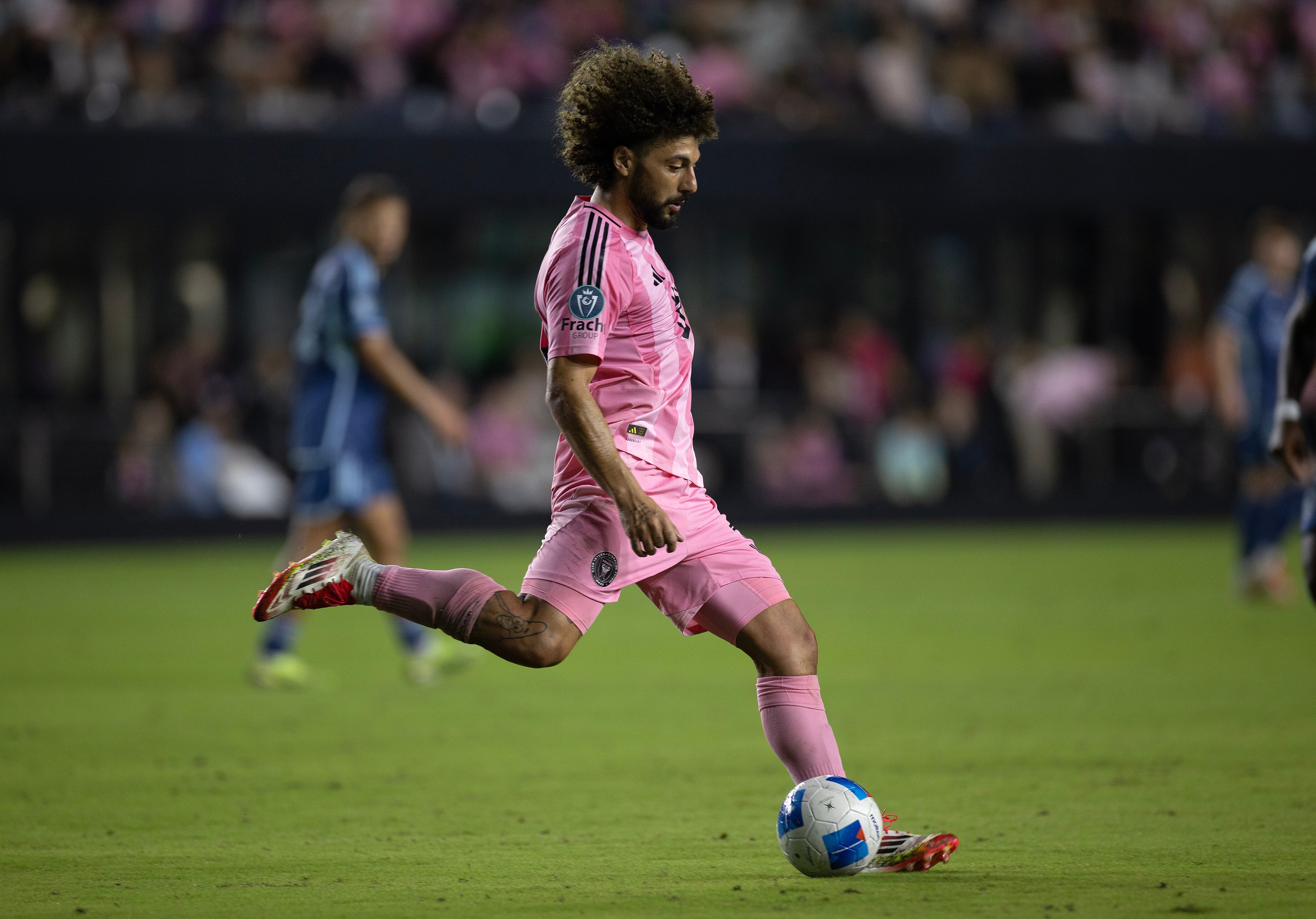 Michael Pimentel / Getty Images