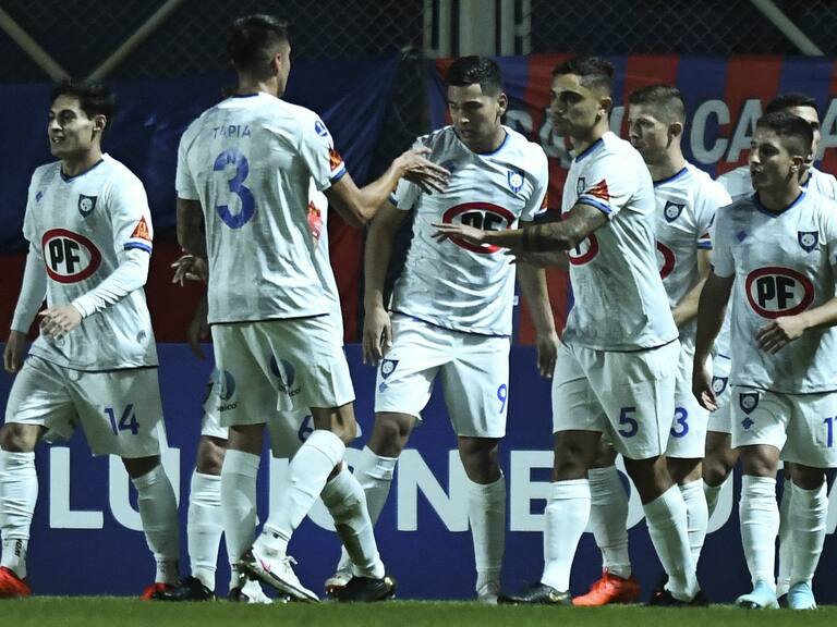 Huachipato se transformó en el quinto equipo chileno en obtener una victoria en territorio argentino