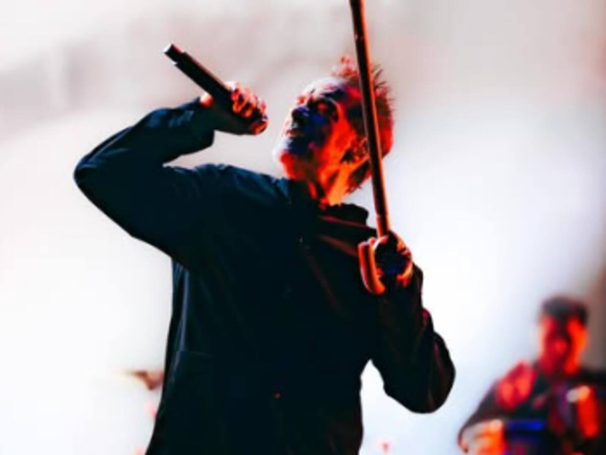 Los Fabulosos Cadillacs celebran 40 años con un Claro Arena encendido