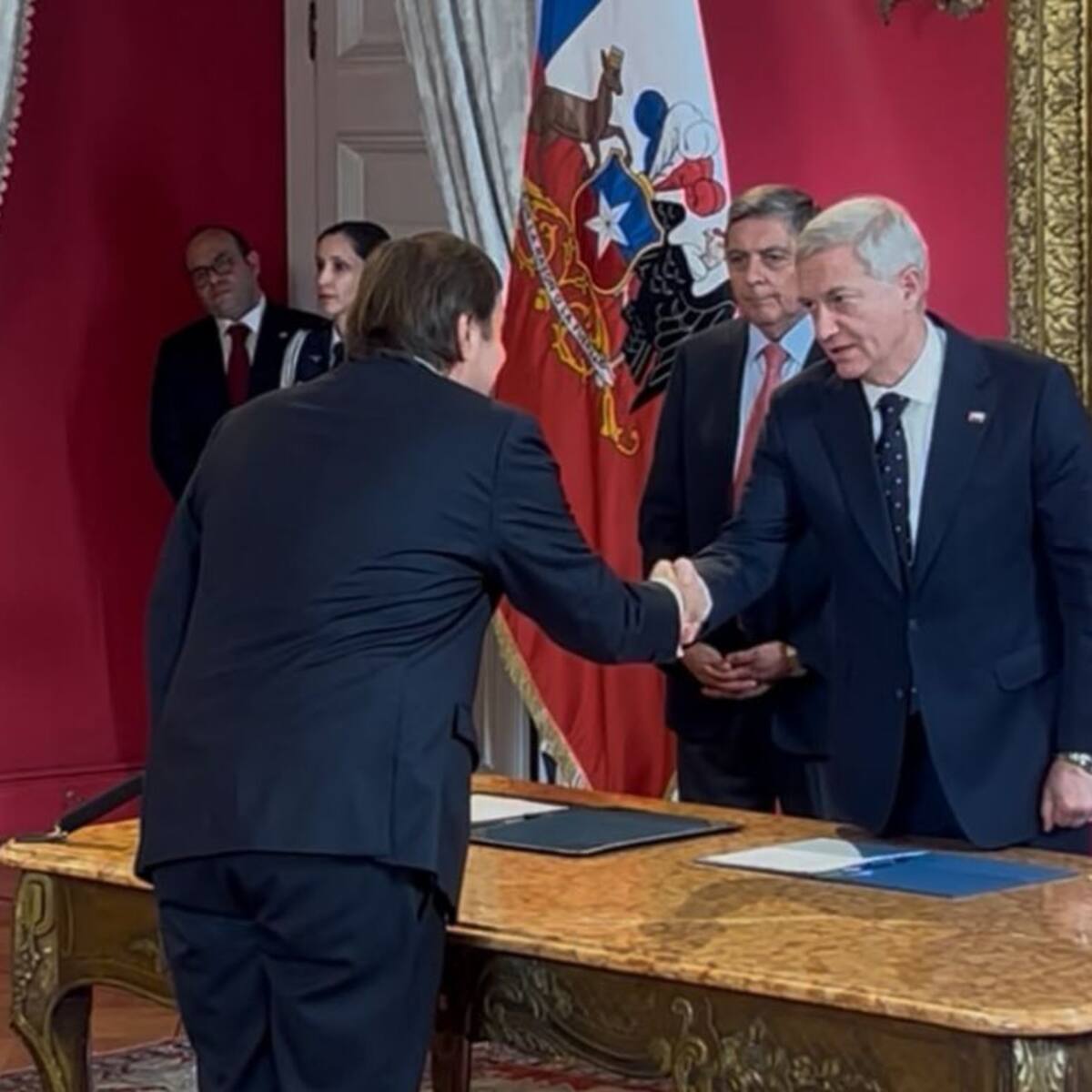 Cambio de gabinete hoy, en vivo, en el Gobierno del Presidente Kast: qué ministros salen y quiénes los reemplazan, en directo