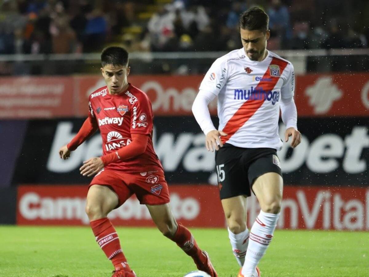 Conmebol oficializó la clasificación de Curicó Unido y Ñublense a la Copa Libertadores 2023