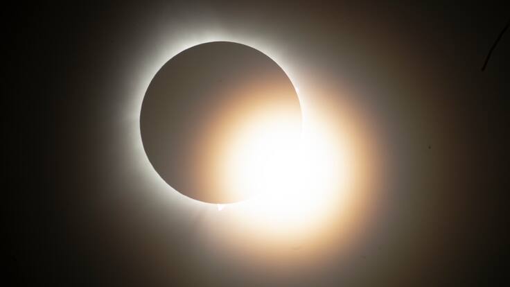 EN VIVO: Sigue el eclipse de Sol desde Rapa Nui con transmisión especial de CATA