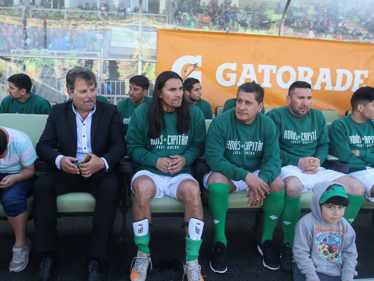 “No sé por qué los exfutbolistas quieren entrar a la política, es un mundo muy raro, por algo me salí”
