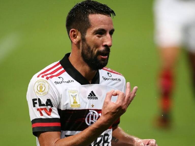 Mauricio Isla se mostró feliz de volver a jugar en Chile