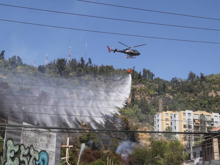 Incendio en Cerro San Cristobal