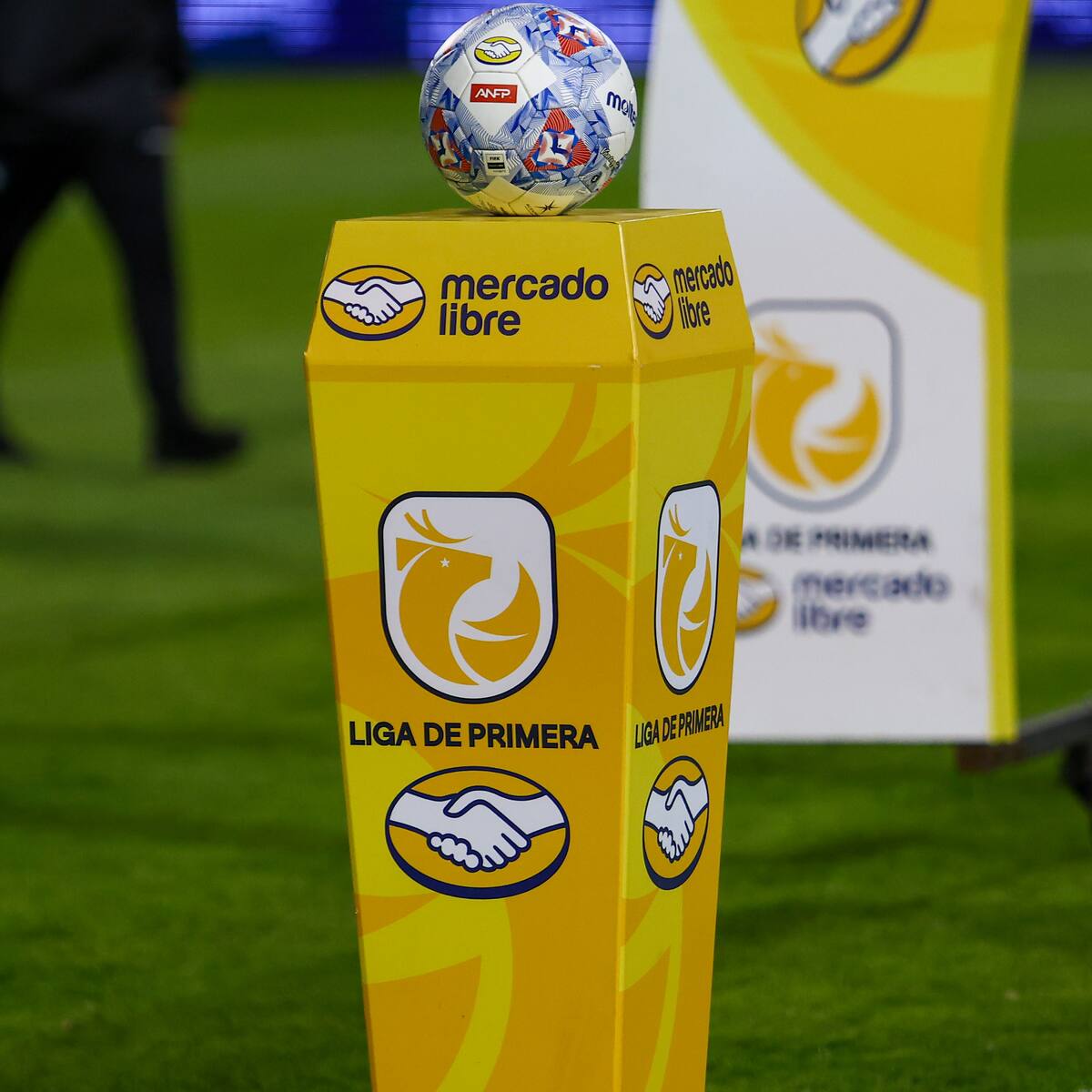 El partido de la Liga de Primera que irá gratis por TV abierta este fin de semana: cuándo es y a qué hora