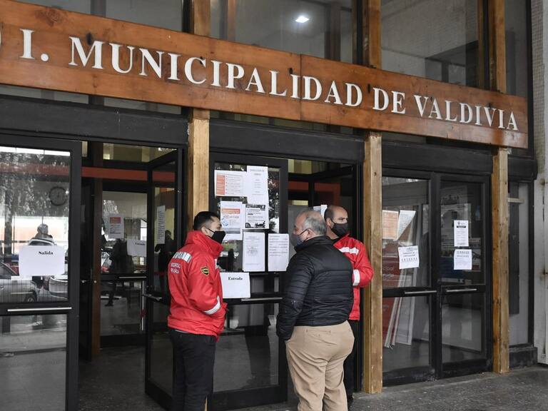 Omar Sabat, alcalde de Valdivia: «Nos enteramos por la prensa del desconfinamiento»