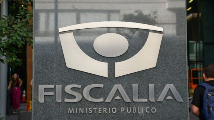 Fiscalía acusa a 3 funcionarios por robar especies que tenían que ser destruidas: serán formalizados