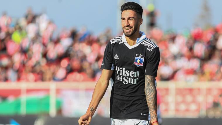 Juan Martín Lucero: "Es un orgullo como club que en la selección chilena se fijen en Gustavo Quinteros"