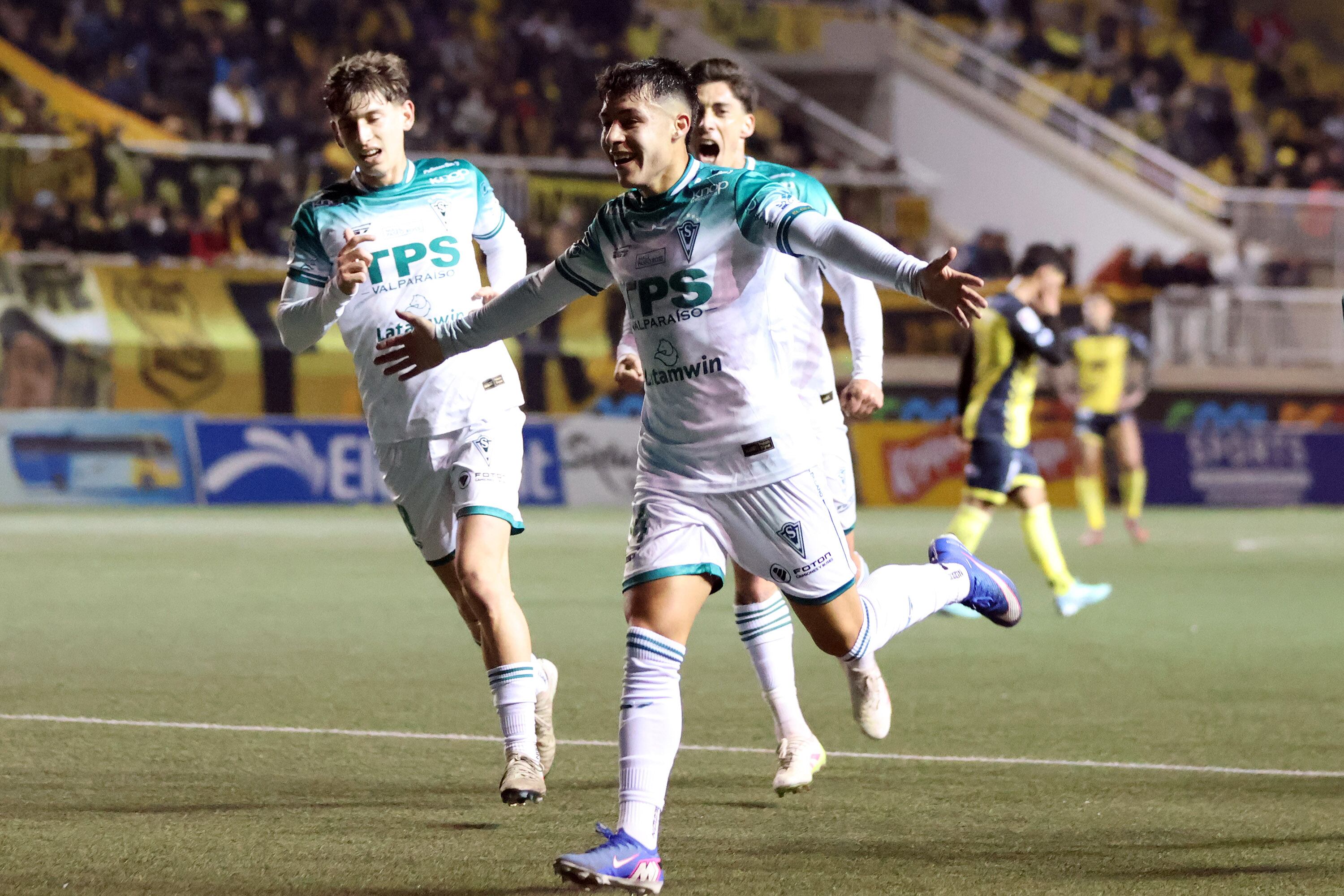 Santiago Wanderers derrotó a San Luis en Quillota