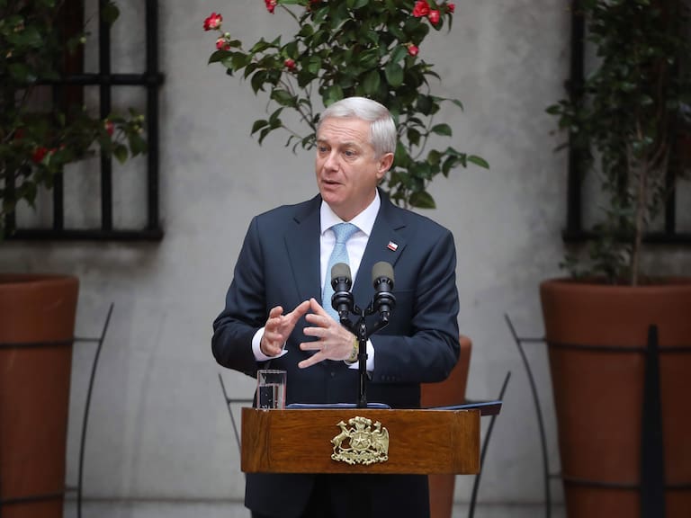 Kast firma reforma constitucional para enfrentar al crimen organizado y el terrorismo: “No hay libertad sin seguridad”