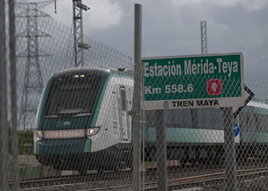 El Tren Maya de México tuvo la inauguración de su primer tramo entre Campeche y Cancún, en la provincia de Yucatán, con la asistencia del presidente.