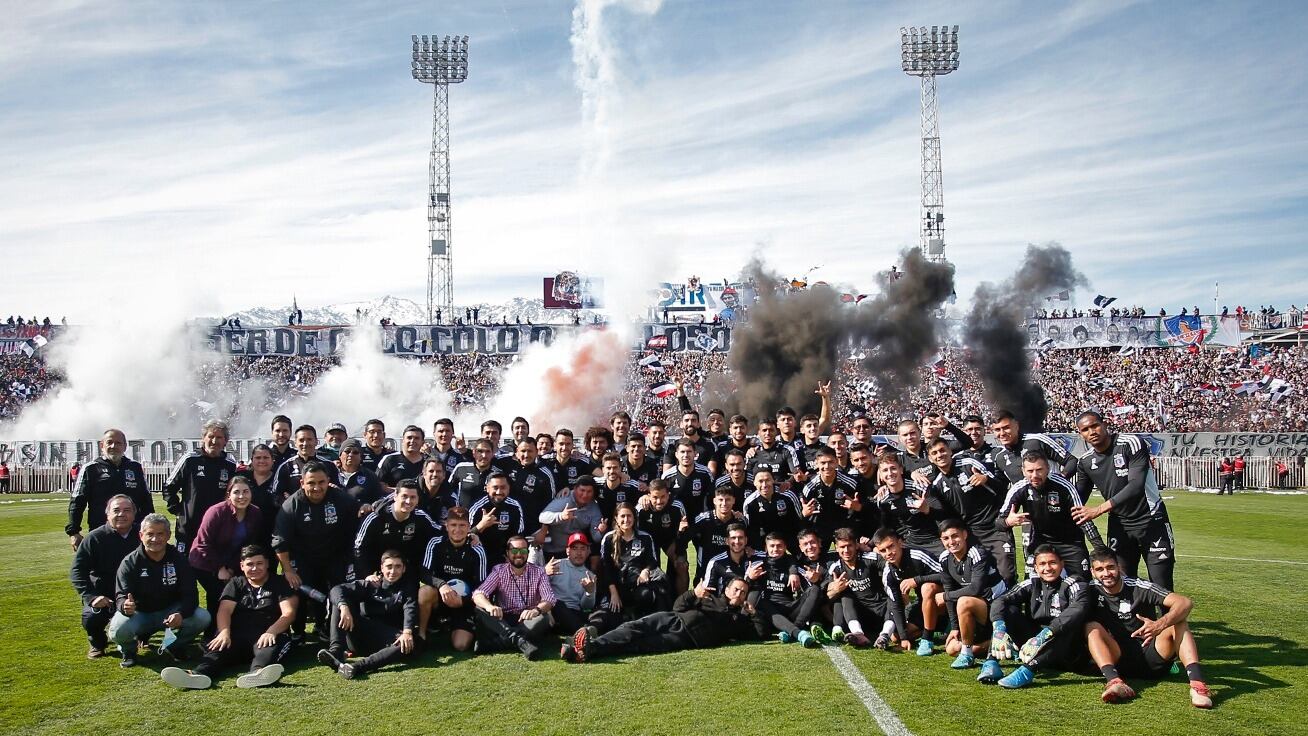 Gustavo Quinteros alucina con el arengazo albo antes del Superclásico: "Jugaremos con el corazón por esta gente"