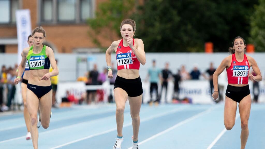 Martina Weil: "Meterme en la final de los 400 metros en Santiago 2023 sería un sueño"