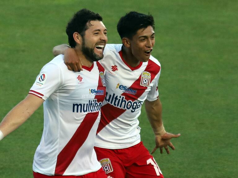 Gol de Pepe Rojas causó ola de memes y comentarios en las redes