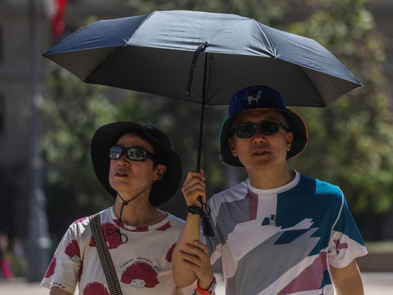 Comienza el “veroño” en Chile: pronostican ciclón con viento de hasta 100 km/h, lluvias y temperaturas de hasta 35ºC