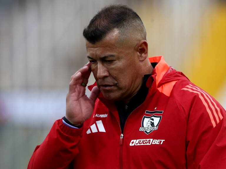 Almirón vuelve a atacar al arbitraje: “Es como que te quieren someter. Será que no nos perdonan haber ganado el campeonato...”