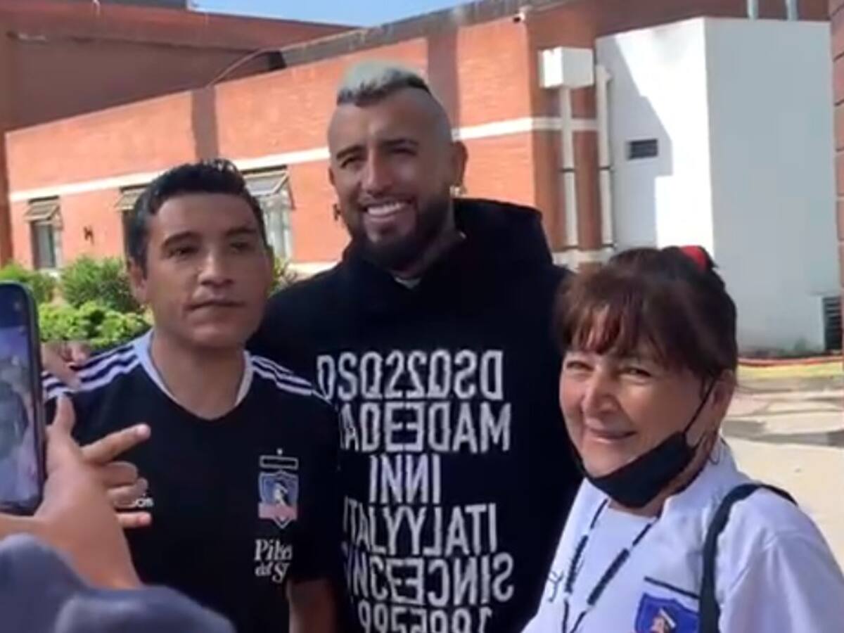 Como en casa: Arturo Vidal vuelve al Estadio Monumental en medio de sus vacaciones