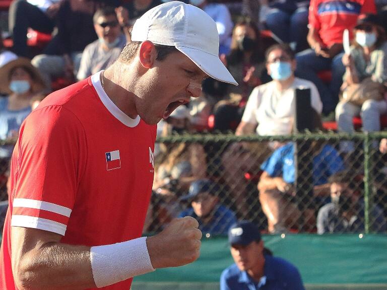 Nicolás Jarry derrota a Caruso y queda a un partido de volver a jugar el cuadro principal de Roland Garros