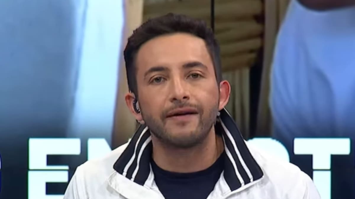 Hugo Valencia dispara contra conocido animador de CHV: “Está jugando con comentarios pasivo-agresivos y homofóbicos”