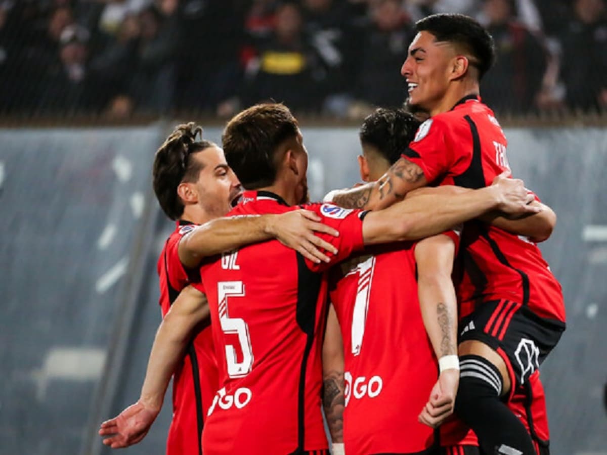 Colo Colo vapuleó a Unión La Calera en el Monumental y se metió en las semifinales de la Zona Centro Norte de Copa Chile