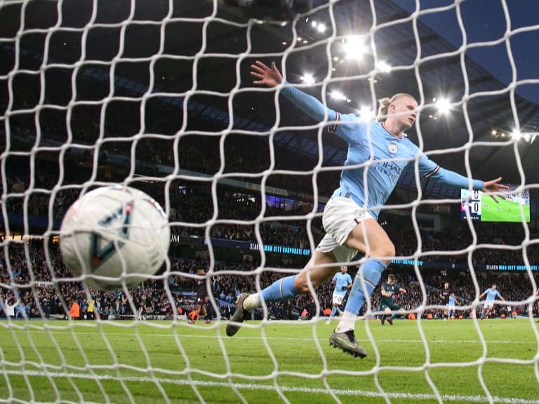 Erling Haaland completó 9 goles en una semana y pavimenta el paso del Manchester City a semifinales de la FA Cup