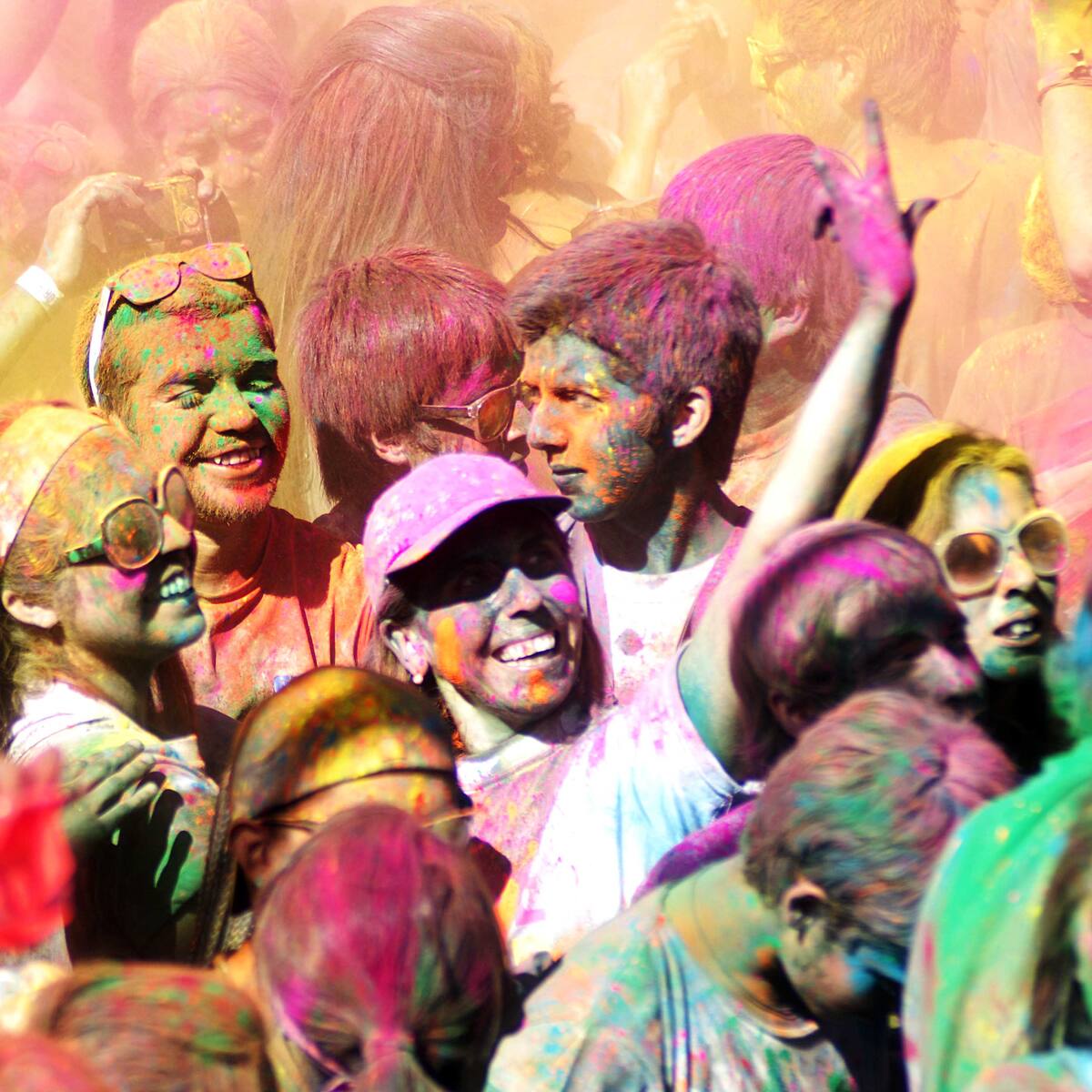 The Color Run Santiago 2025: revisa fecha, lugar, precios y cómo conseguir tu kit oficial
