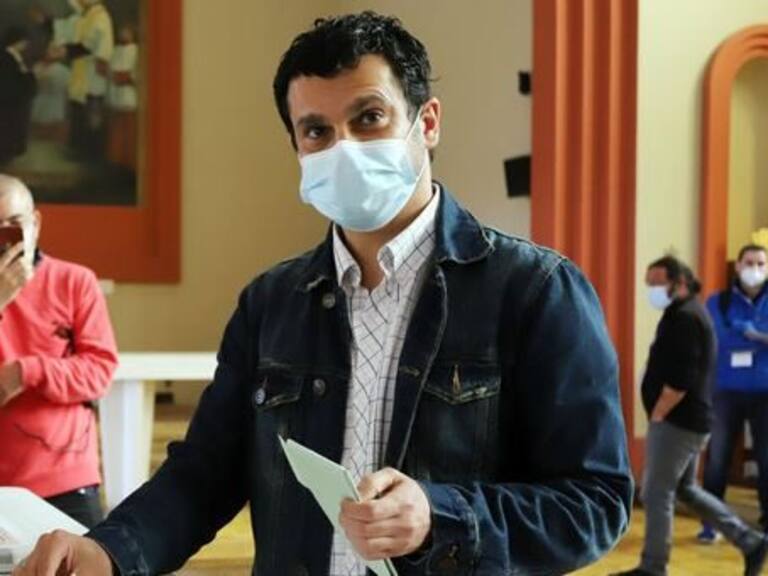 Jaime Bassa y el triunfo de Gabriel Boric: "Es la confirmación del plebiscito y las elecciones constituyentes de mayo"