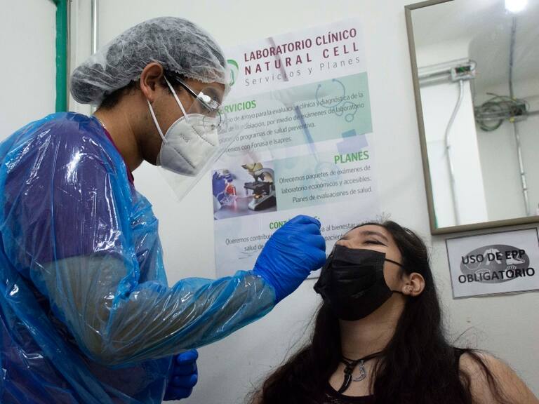 Jefe del Departamento de Epidemiología y aumento de casos covid: «Su tendencia al alza debería mantenerse por algunas semanas más»