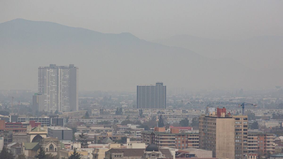 Quinta preemergencia ambiental en la región Metropolitana: esta es la restricción vehicular para hoy lunes 15 de junio