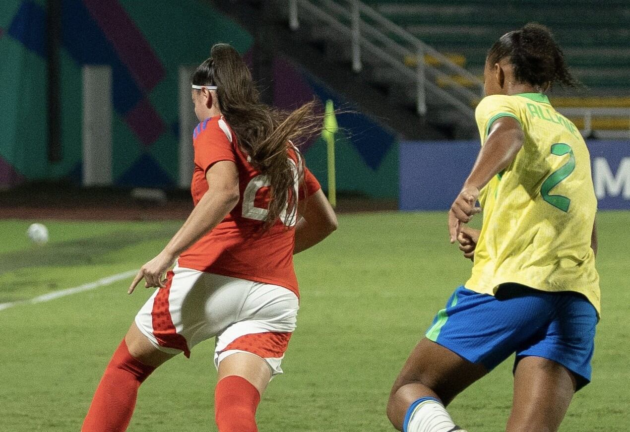 La Roja Femenina no supo mantener la ventaja sobre Brasil