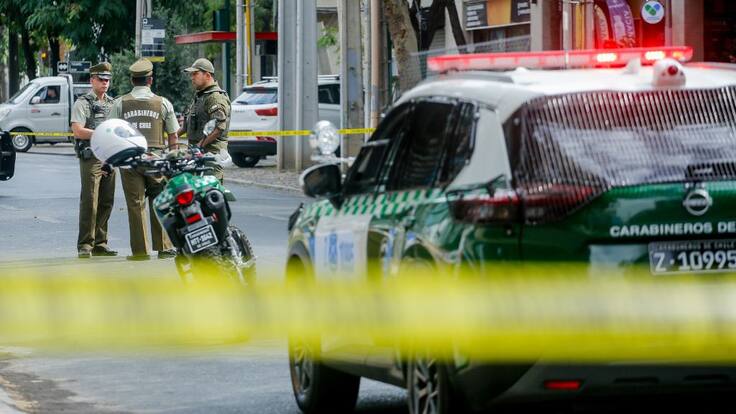 Carabinero de franco abate a delincuente tras robo contra pareja en Quilicura: sujeto le apuntó con un arma