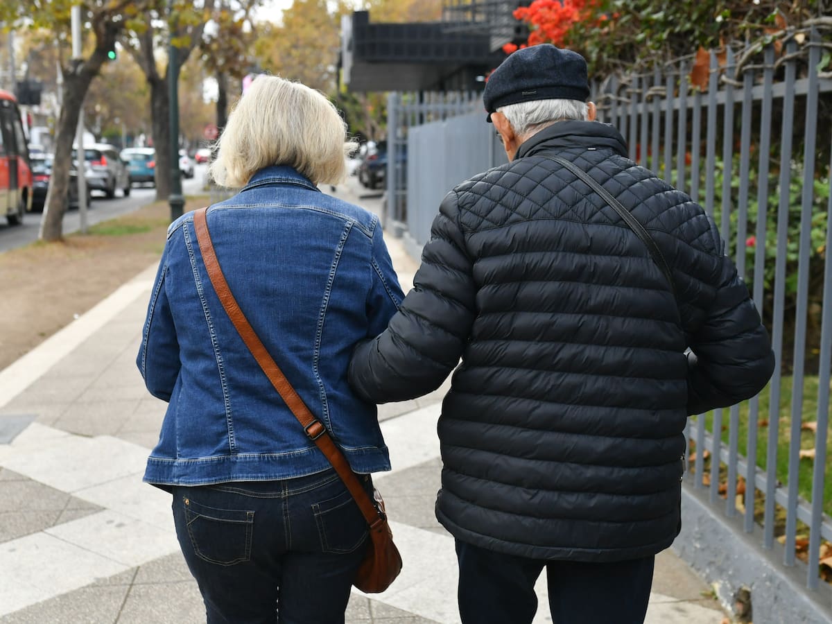 La revolución silenciosa de los +50 en Chile: cómo la Inteligencia Artificial está cambiando su día a día