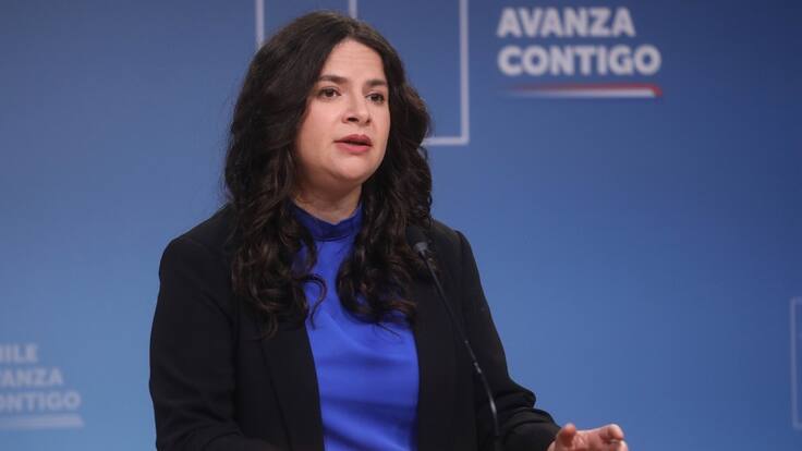 Ministra Antonia Orellana y críticas al Ministerio de la Mujer por Monsalve