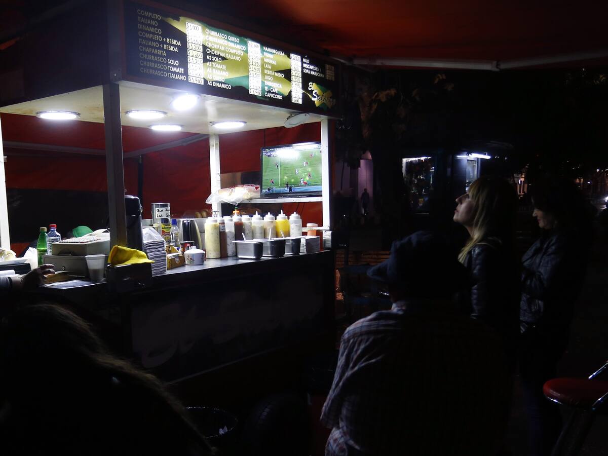 PDI desbarató banda que utilizaba local de comida rápida para vender droga en Peñalolén