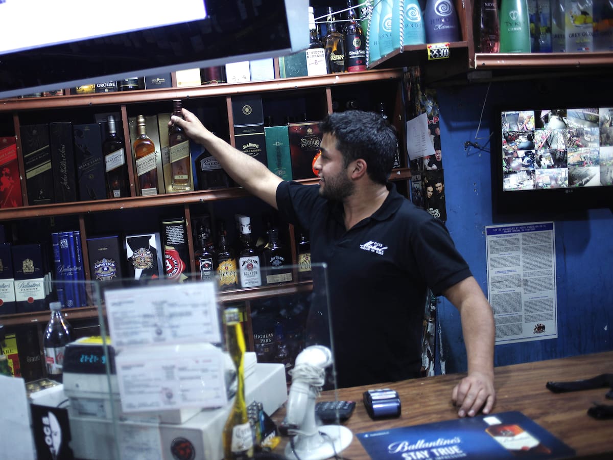 Elecciones 2024 en Chile: cómo funcionarán las botillerías y la venta de alcohol este sábado 26 y domingo 27 de octubre