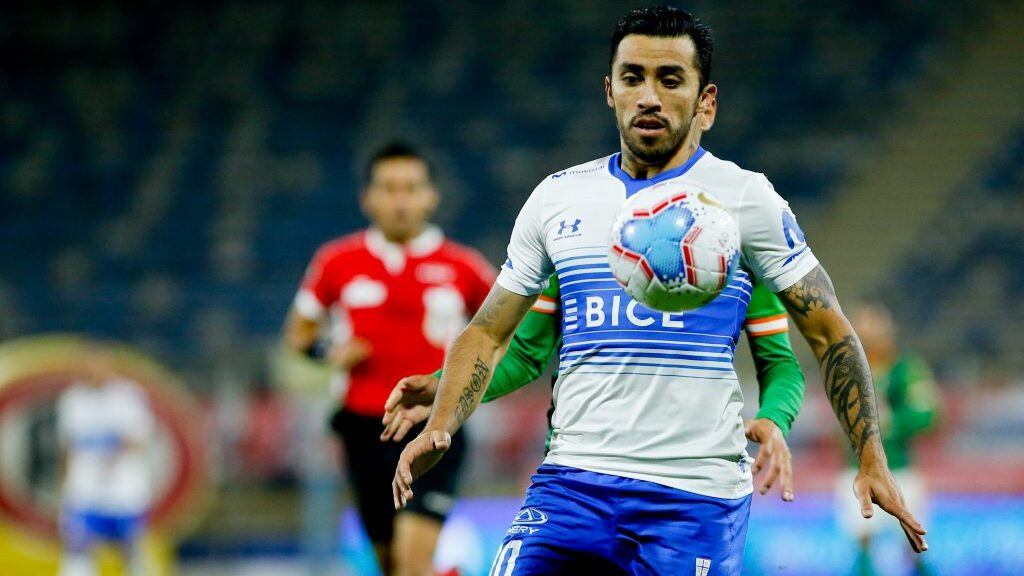 15 de Noviembre del 2020/SANTIAGOEdson Puch(c) ,durante el partido valido por la Decimoctava fecha del Campeonato Nacional AFP PlanVital 2020, entre Universidad Católica vs Cobresal, disputado en el Estadio San Carlos de Apoquindo
FOTO:FRANCISCO LONGA/AGENCIAUNO