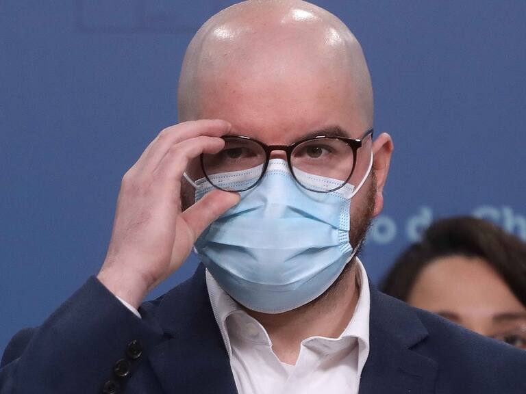 Gobierno pondrá suma urgencia a rebaja de quórum para reformas de la Constitución vigente